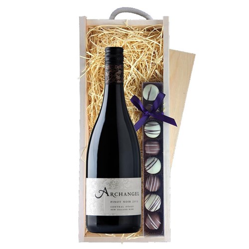 Archangel Pinot Noir 75cl & Heart Truffles, Wooden Box